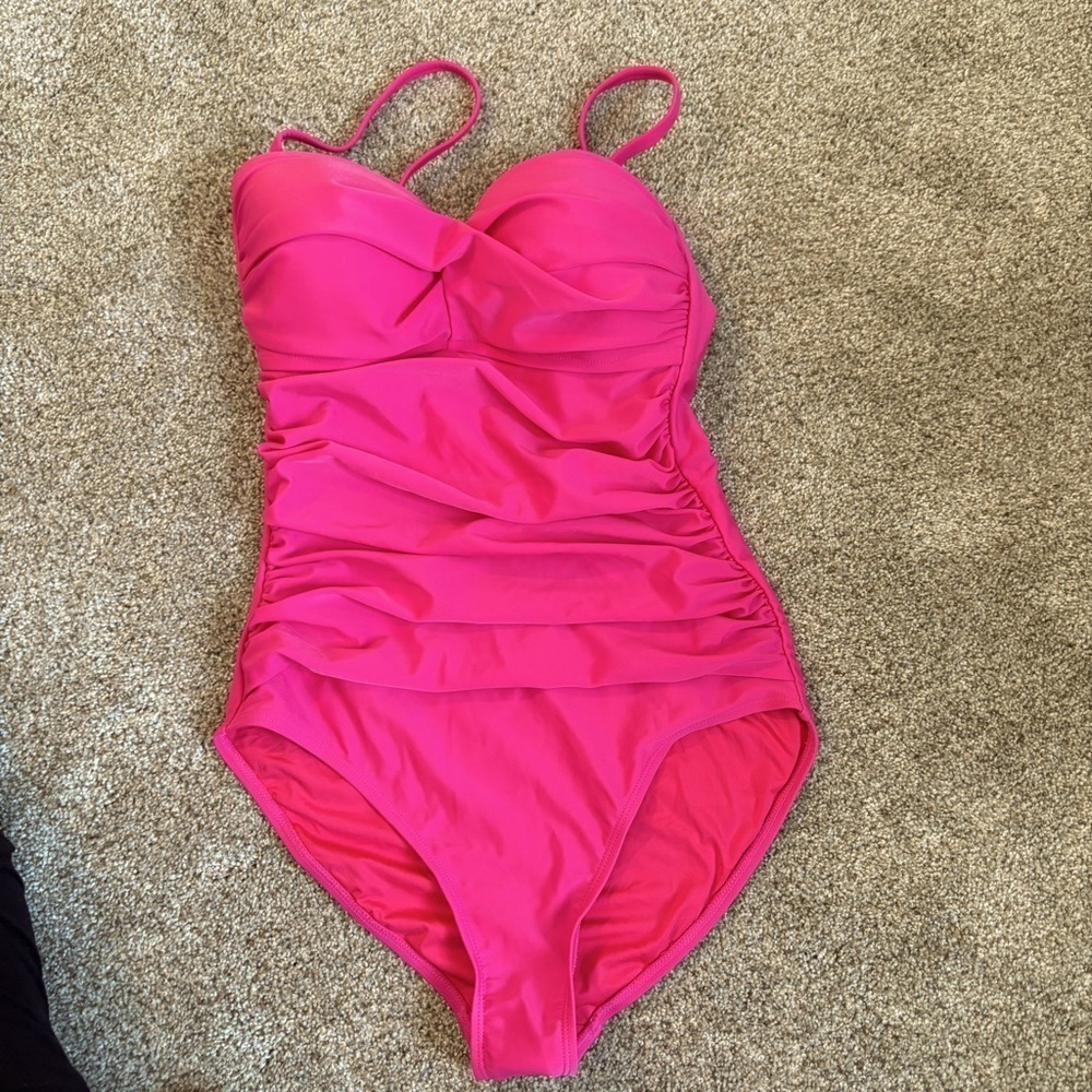 Relleciga Barbiecore Hot Pink One Piece Swimsuit Size S Rushing NWOT
